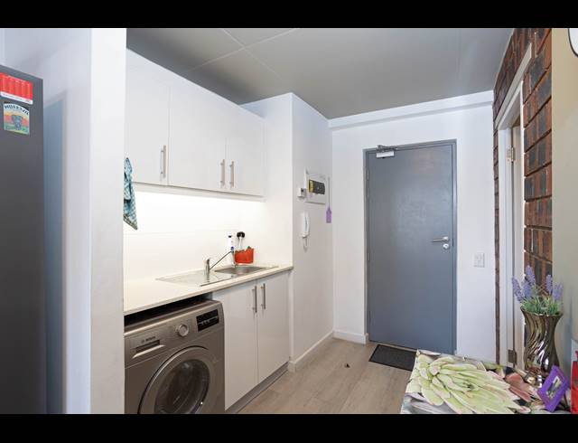 2 BEDROOM APARTMENT TO LET IN OBSERVATORY